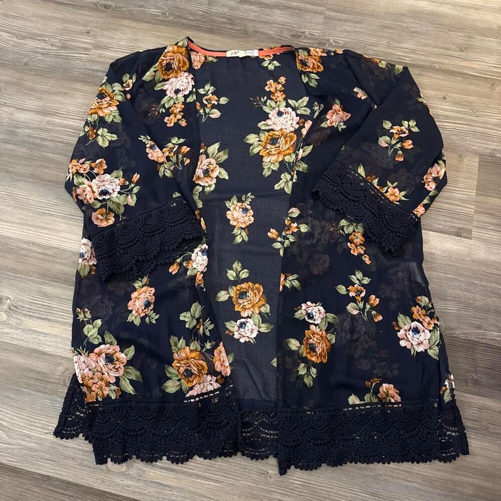 Jolt Women's Cardigan